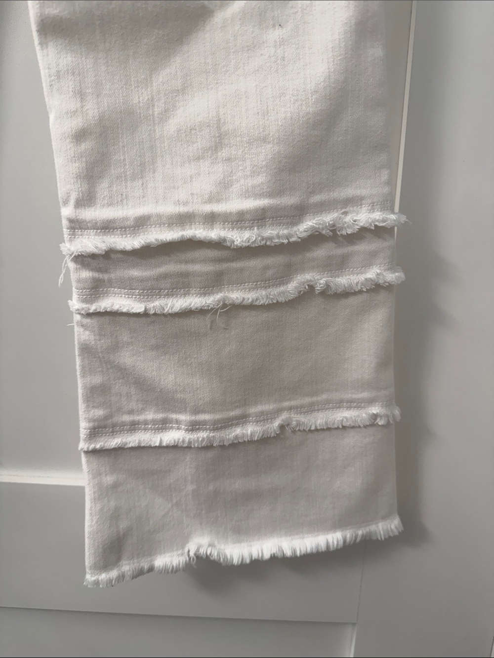Liverpool - Hannah Cropped Flare Jeans with Frayed Tiered Hem - Picture 6 of 7